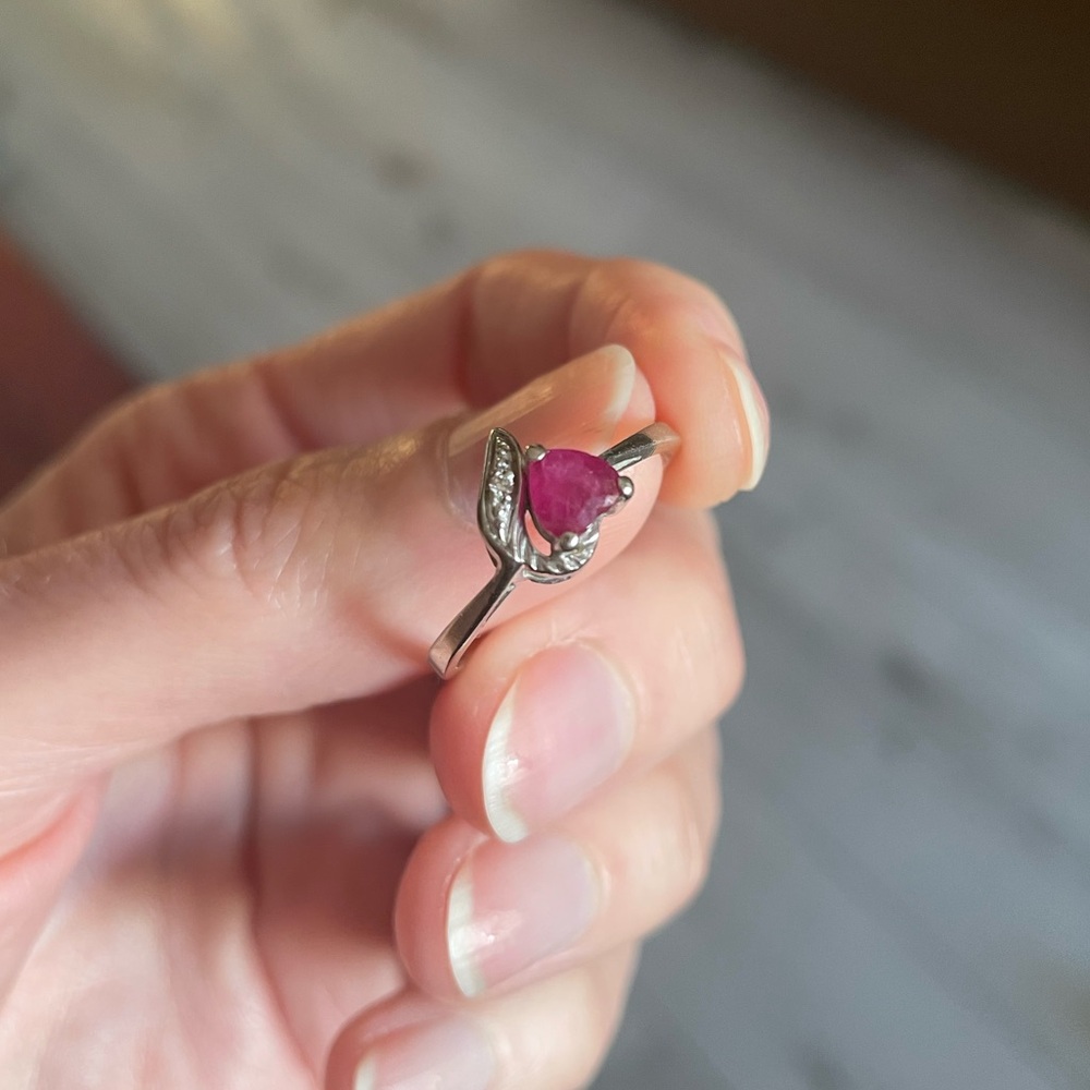 10k white gold ring sz9